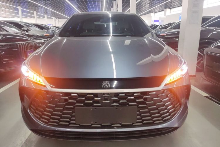 Used BYD Qin PLUS 2025 DM-i Smart Drive 55KM Leading Model Front