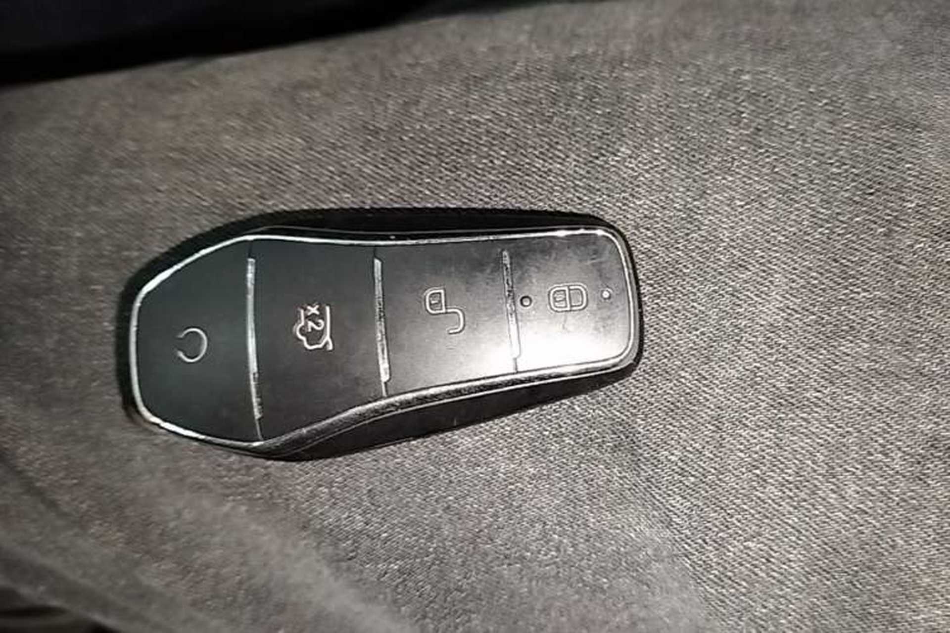 Used BYD Qin PLUS 2025 DM-i Smart Drive 55KM Leading Model Interior 1