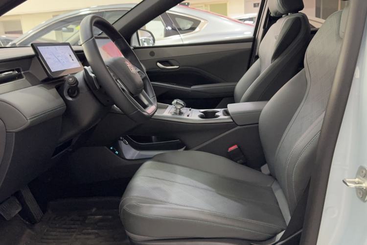 Used BYD Qin PLUS 2025 DM-i Smart Drive 55KM Beyond Model Interior 1