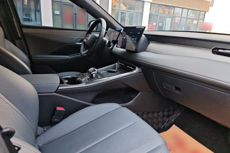 Used BYD Qin PLUS 2025 DM-i Smart Drive 55KM Leading Model Interior 11