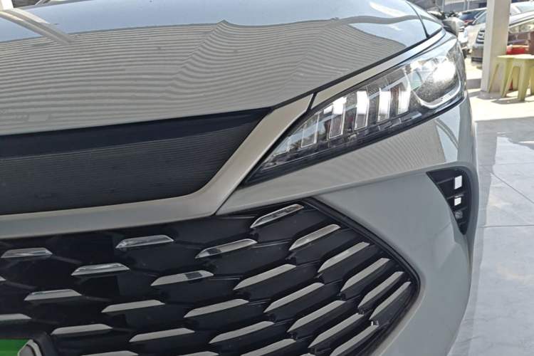 Used BYD Qin PLUS 2025 DM-i Smart Drive 55KM Leading Model Left Front Headlight