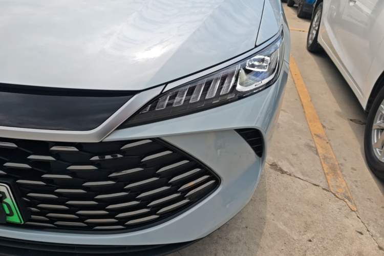 Used BYD Qin PLUS 2025 DM-i Smart Drive 55KM Leading Model Left Front Headlight