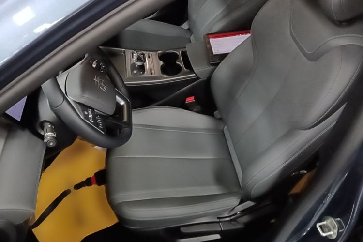 Used BYD Qin PLUS 2025 EV Smart Drive Edition 420KM Leading Model Left Front Seat