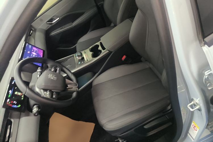 Used BYD Qin PLUS 2025 DM-i Smart Drive 55KM Leading Model Left Front Seat