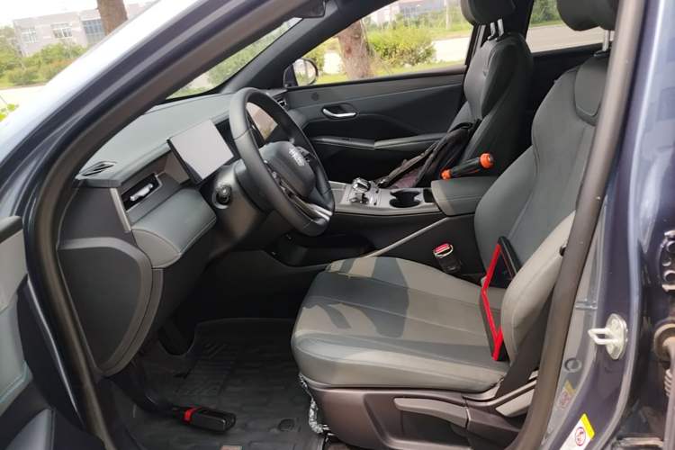 Used BYD Qin PLUS 2025 DM-i Smart Drive 55KM Leading Model Left Front Seat