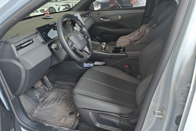 Used BYD Qin PLUS 2025 DM-i Smart Drive 55KM Leading Model Left Front Seat