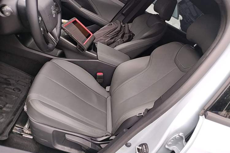 Used BYD Qin PLUS 2025 DM-i Smart Drive 55KM Leading Model Left Front Seat