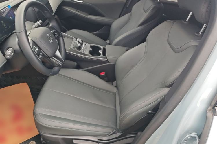 Used BYD Qin PLUS 2025 DM-i Smart Drive 55KM Leading Model Left Front Seat