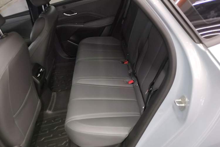 Used BYD Qin PLUS 2025 DM-i Smart Drive 55KM Leading Model Left Rear Seat