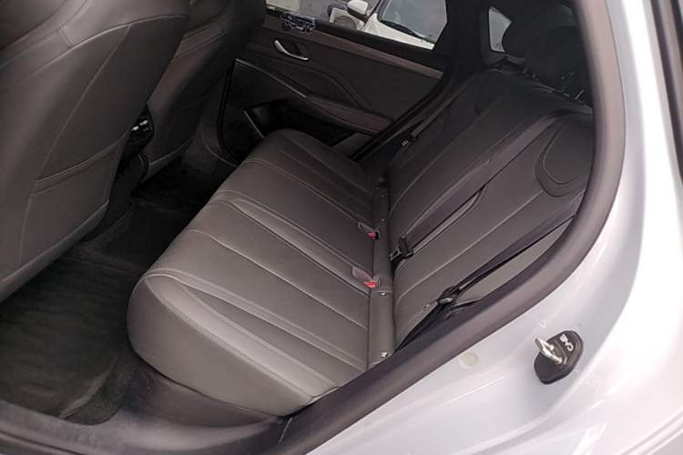 Used BYD Qin PLUS 2025 DM-i Smart Drive 55KM Leading Model Left Rear Seat