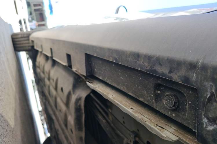Used BYD Qin PLUS 2025 DM-i Smart Drive 55KM Leading Model Left Side Sill
