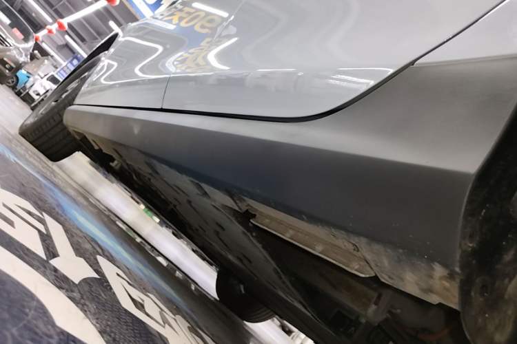 Used BYD Qin PLUS 2025 DM-i Smart Drive 55KM Leading Model Left Side Sill