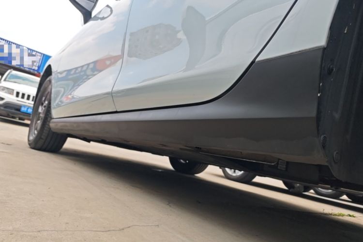Used BYD Qin PLUS 2025 DM-i Smart Drive 55KM Leading Model Left Side Sill