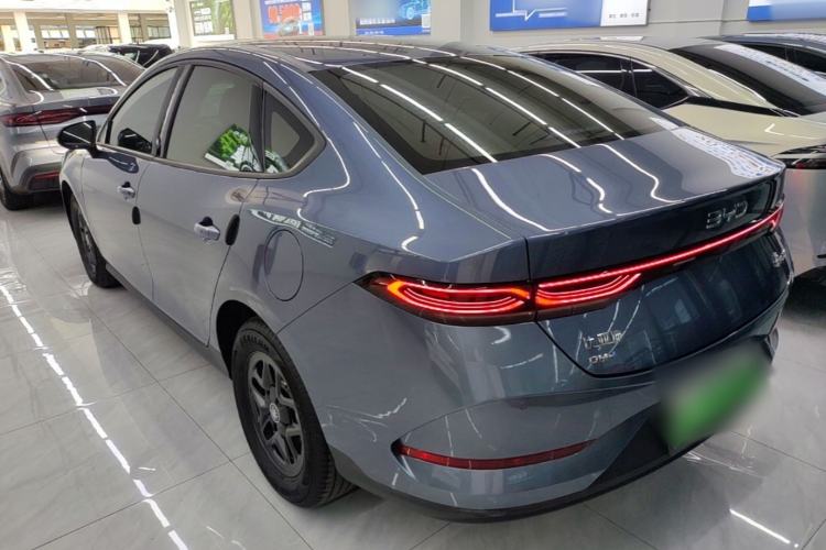 Used BYD Qin PLUS 2025 DM-i Smart Drive 55KM Leading Model Rear Left 45 Deg