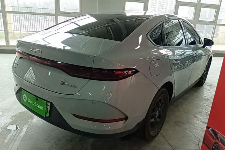 Used BYD Qin PLUS 2025 DM-i Smart Drive 55KM Leading Model Rear Right 45 Deg