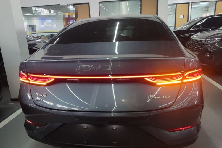 Used BYD Qin PLUS 2025 DM-i Smart Drive 55KM Leading Model Rear