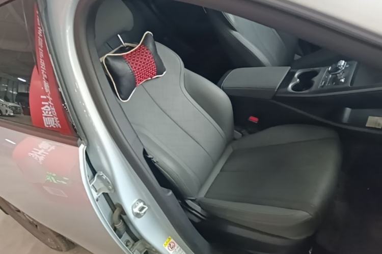 Used BYD Qin PLUS 2025 DM-i Smart Drive 55KM Leading Model Right Front Seat