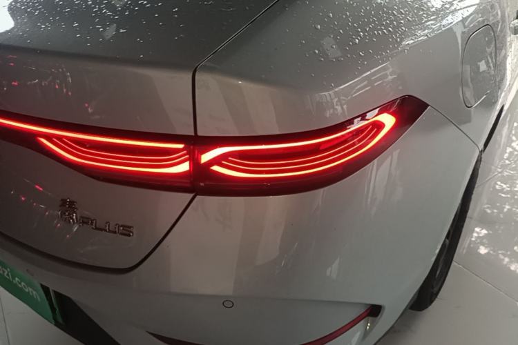 Used BYD Qin PLUS 2025 DM-i Smart Drive 55KM Leading Model Right Rear Taillight