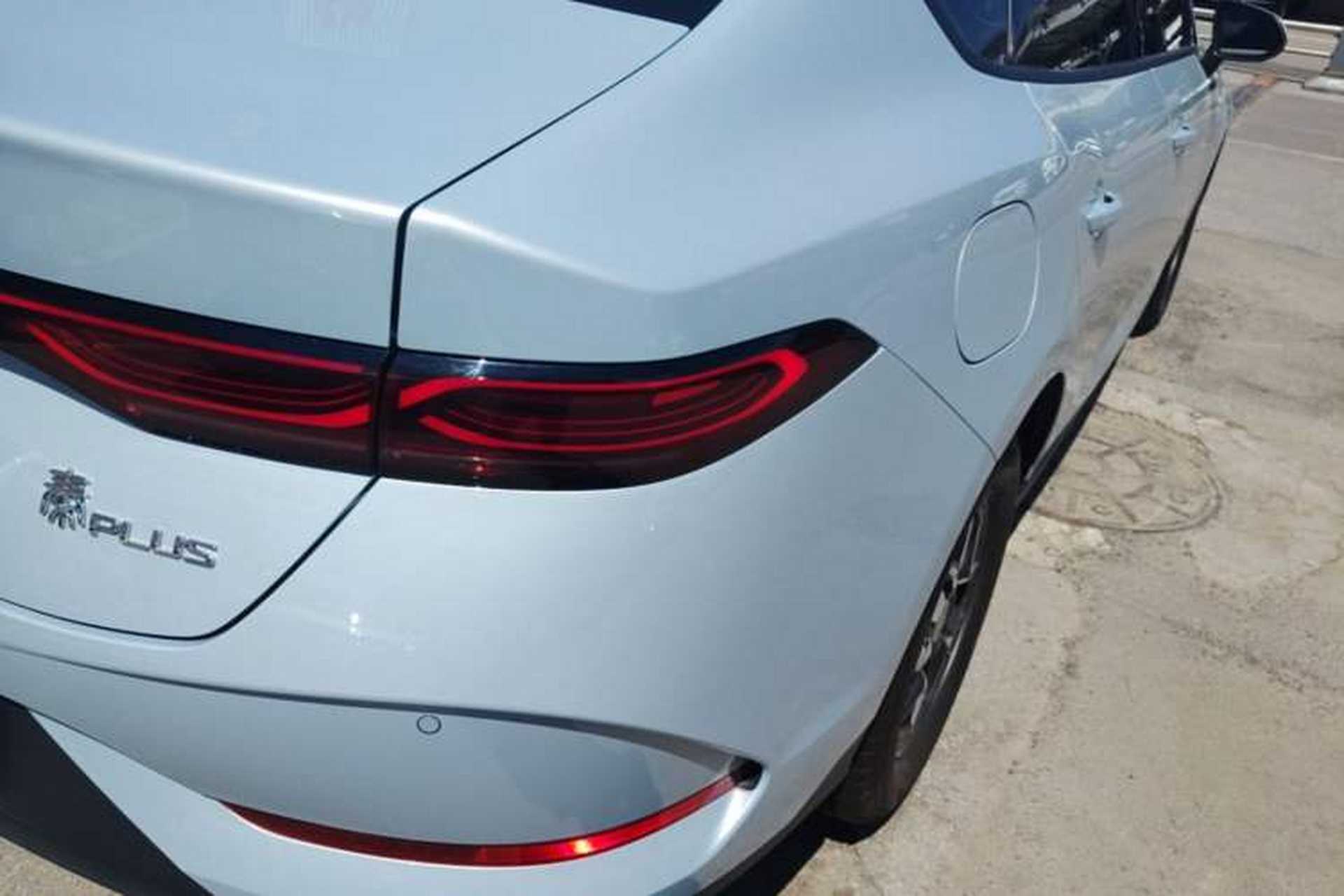 Used BYD Qin PLUS 2025 DM-i Smart Drive 55KM Leading Model Right Rear Taillight