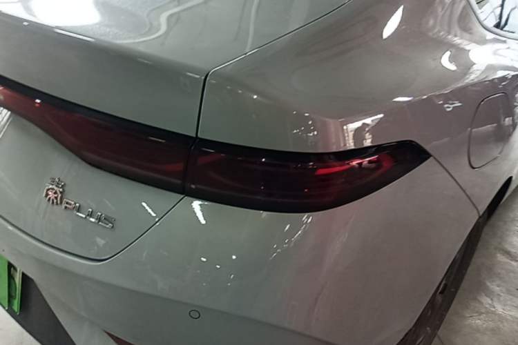 Used BYD Qin PLUS 2025 DM-i Smart Drive 55KM Leading Model Right Rear Taillight