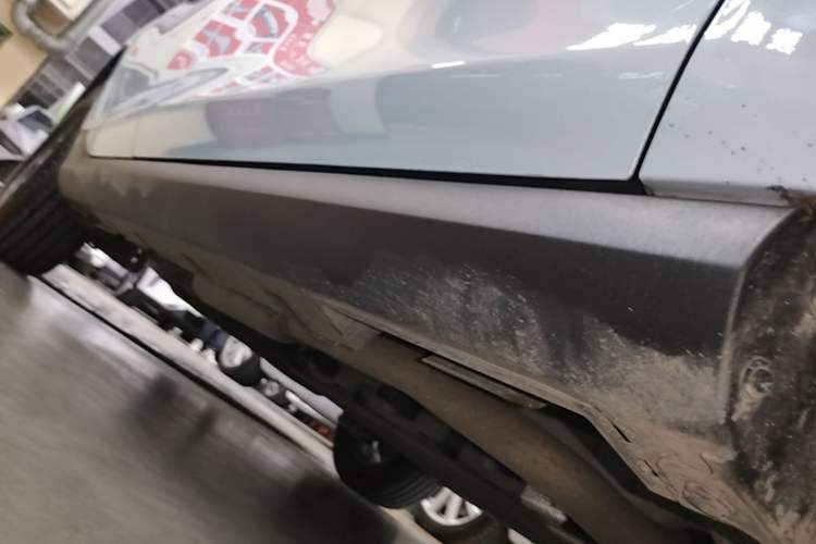 Used BYD Qin PLUS 2025 DM-i Smart Drive 55KM Leading Model Right Side Sill
