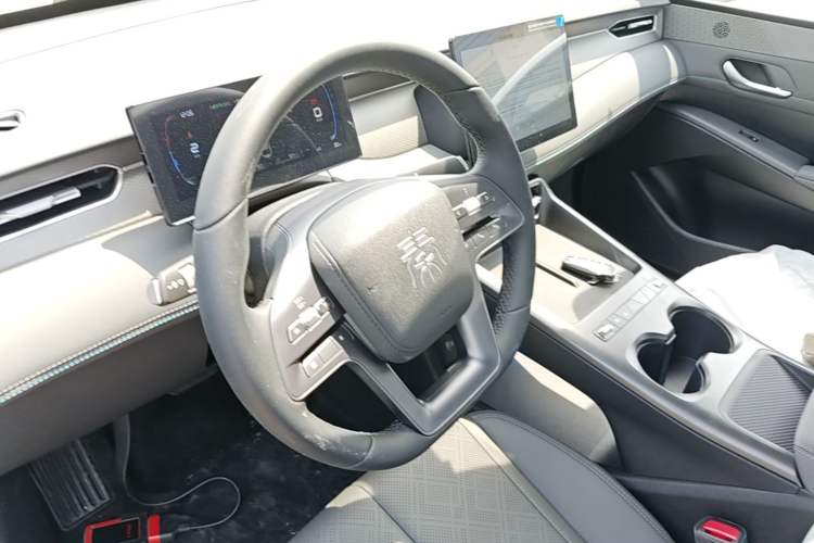 Used BYD Qin PLUS  Steering Wheel