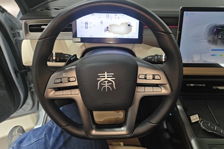 Used BYD Qin PLUS 2025 EV Smart Drive Version 510KM Beyond Model Steering Wheel
