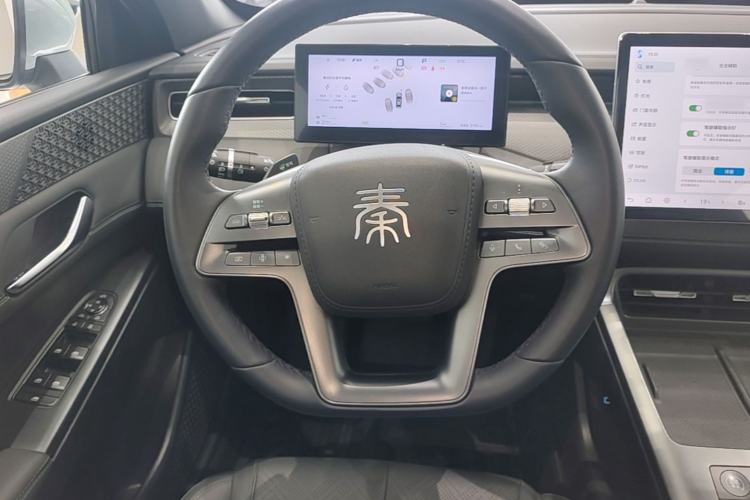 Used BYD Qin PLUS 2025 DM-i Smart Drive 120KM Superior Model Steering Wheel