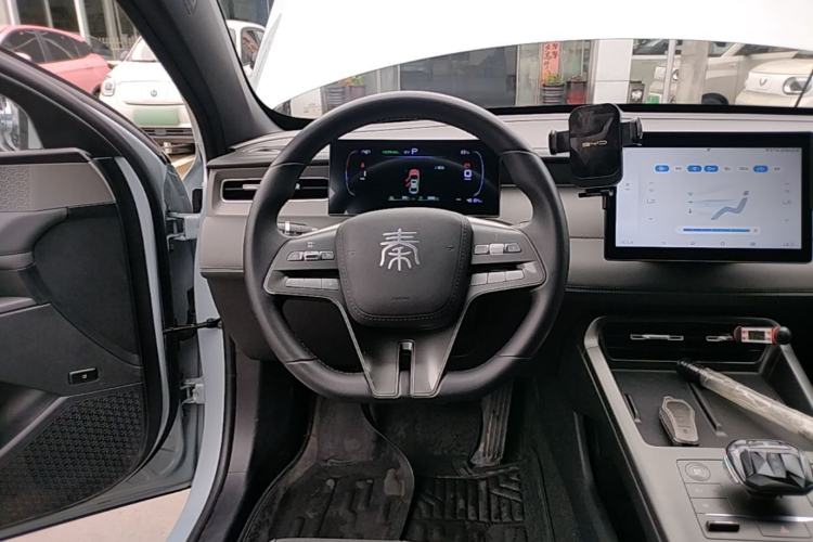 Used BYD Qin PLUS 2025 DM-i Smart Drive 55KM Leading Model Steering Wheel