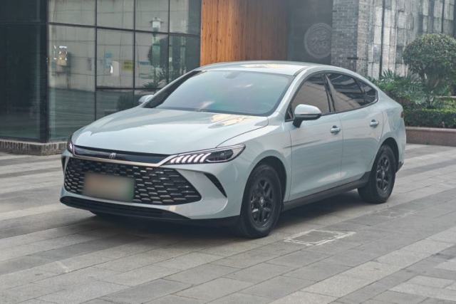 Used BYD Qin PLUS 2025 DM-i Smart Drive 55KM Leading Model