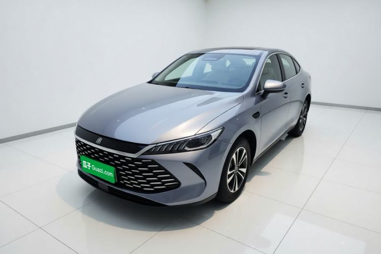 BYD Qin PLUS 2025 DM-i Smart Drive 120KM Superior Model