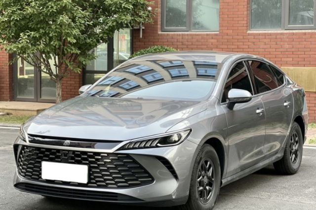 Used BYD Qin PLUS 2025 DM-i Smart Drive 55KM Leading Model