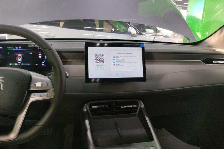 Used BYD Qin PLUS  Audio And AC Panel