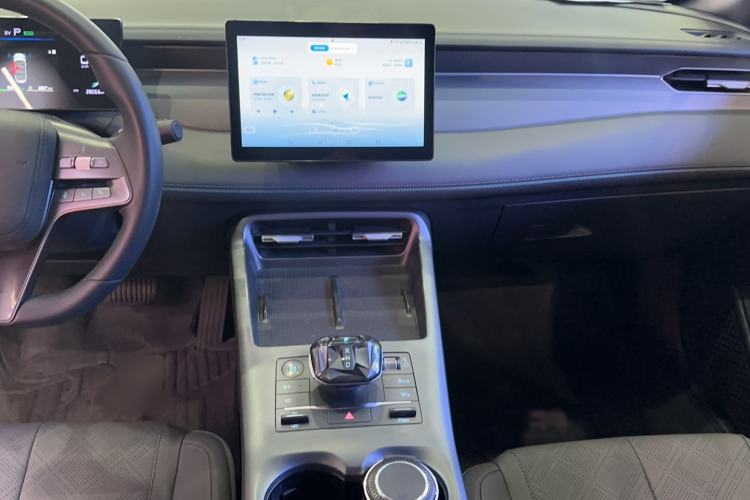 Used BYD Qin PLUS 2025 DM-i Smart Drive 55KM Leading Model Audio And AC Panel