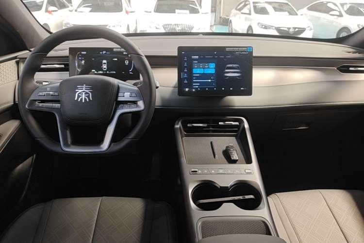 Used BYD Qin PLUS  Audio And AC Panel