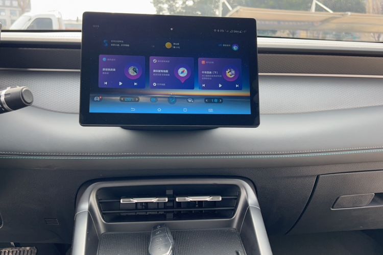 Used BYD Qin PLUS 2025 DM-i Smart Drive 55KM Leading Model Audio And AC Panel