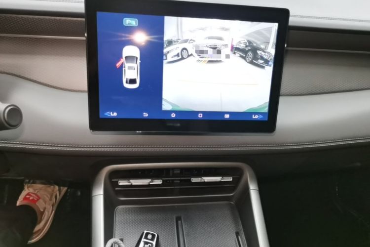 Used BYD Qin PLUS 2025 DM-i Smart Drive 55KM Leading Model Audio And AC Panel