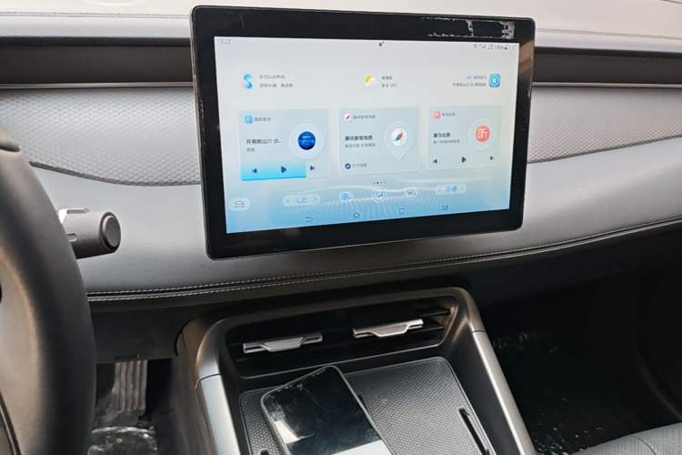 Used BYD Qin PLUS 2025 DM-i Smart Drive 55KM Leading Model Audio And AC Panel