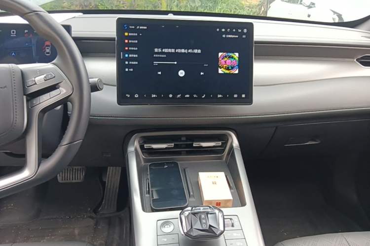 Used BYD Qin PLUS 2025 EV Smart Drive Version 510KM Beyond Model Audio And AC Panel