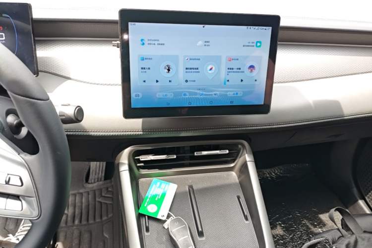 Used BYD Qin PLUS 2025 DM-i Smart Drive 55KM Leading Model Audio And AC Panel