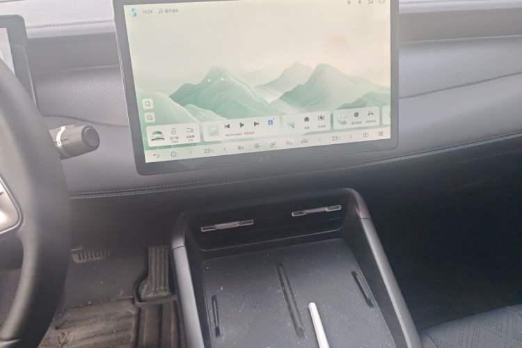 Used BYD Qin PLUS 2025 EV Smart Drive Edition 510KM Leading Model Audio And AC Panel