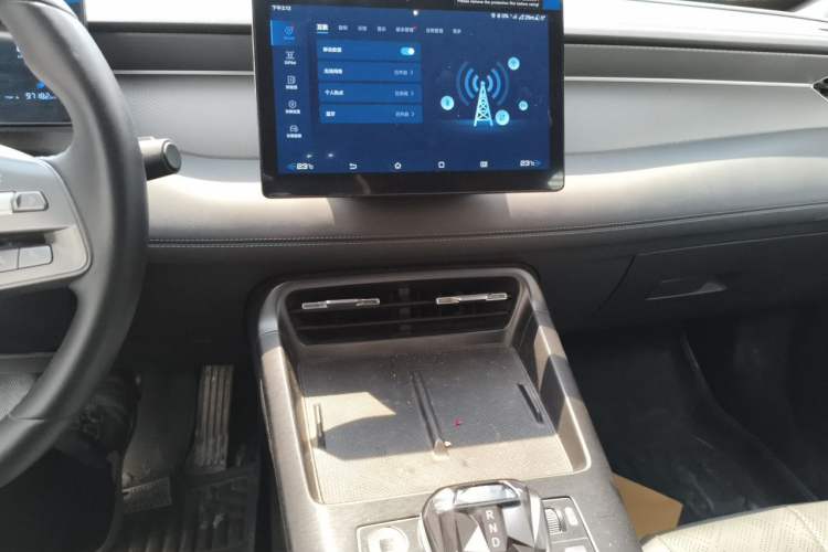 Used BYD Qin PLUS 2025 DM-i Smart Drive 55KM Leading Model Audio And AC Panel