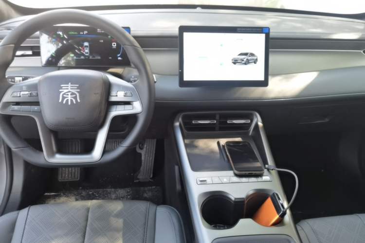 Used BYD Qin PLUS  Center Console