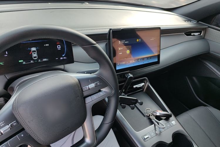 Used BYD Qin PLUS  Center Console