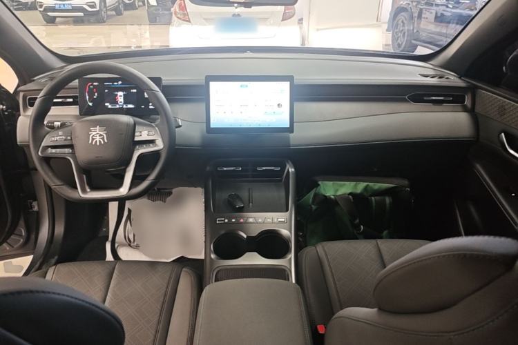 Used BYD Qin PLUS  Center Console