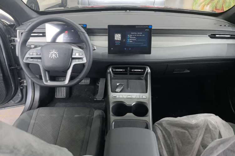 Used BYD Qin PLUS  Center Console