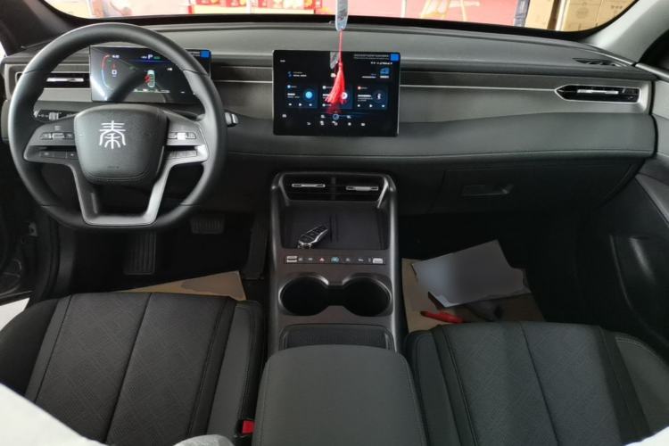 Used BYD Qin PLUS  Center Console