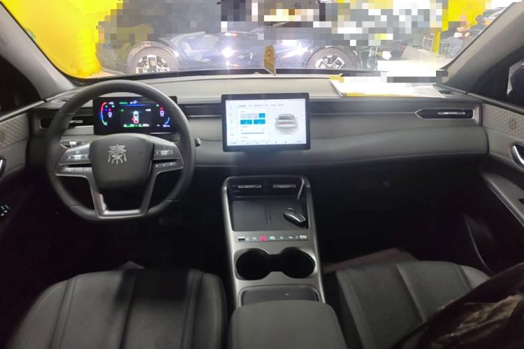 Used BYD Qin PLUS  Center Console