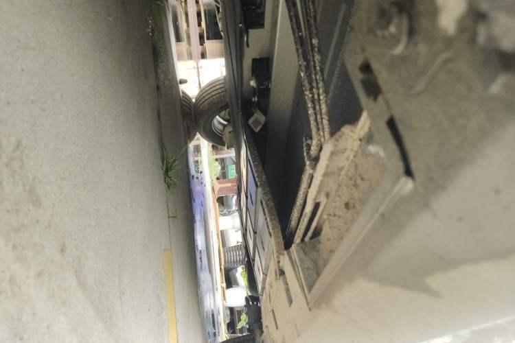 Used BYD Qin PLUS 2025 DM-i Smart Drive 55KM Leading Model Chassis Front Left
