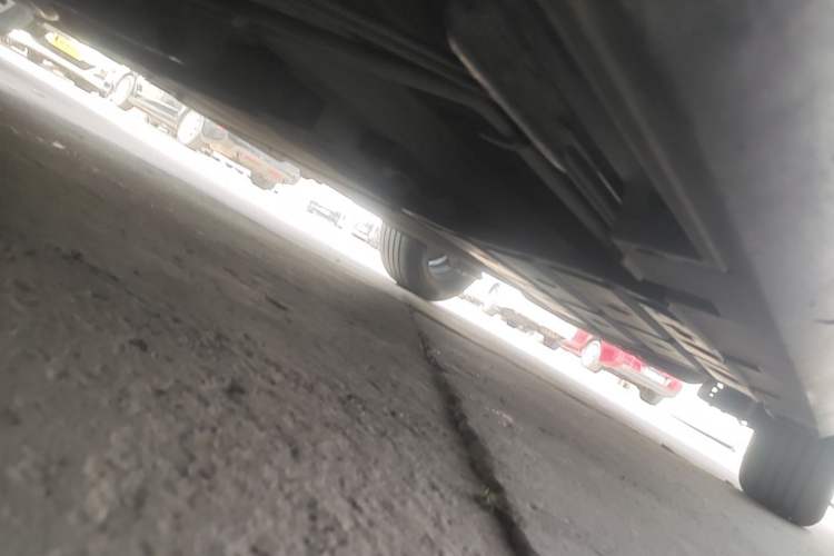 Used BYD Qin PLUS 2025 DM-i Smart Drive 55KM Leading Model Chassis Front Left